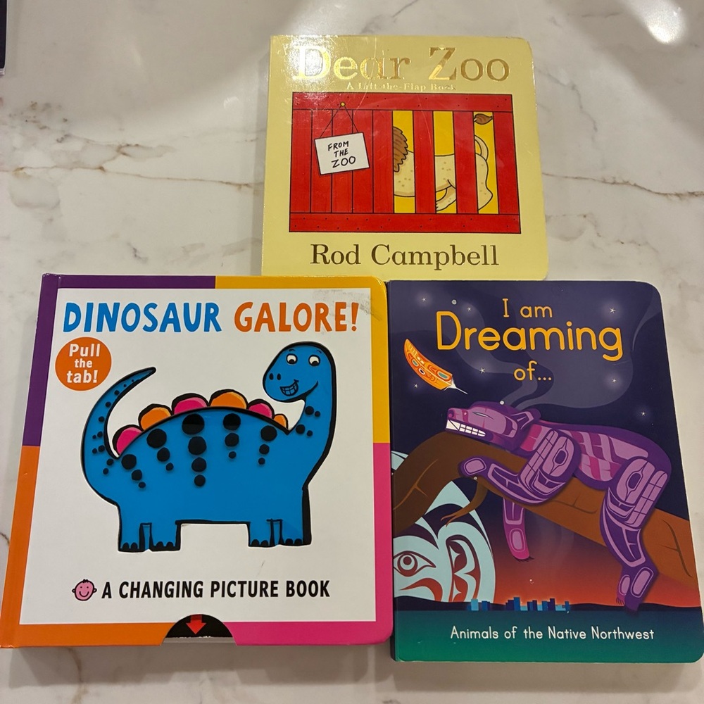 3 board books. 2 are interactive. VGUC. Perfect for toddlers or young kids!